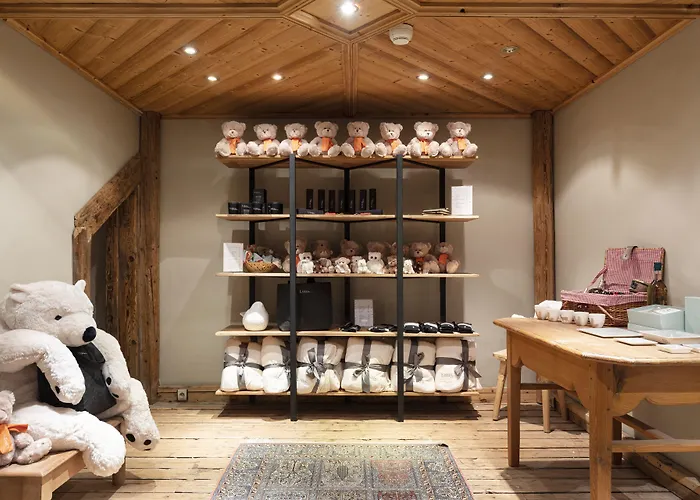 מלון Le Chabichou 5*